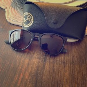 Women’s ray bans